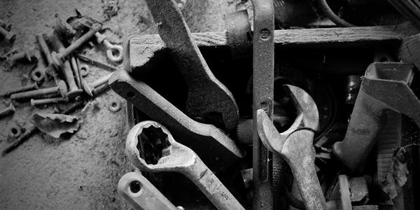 tools_0527_bw